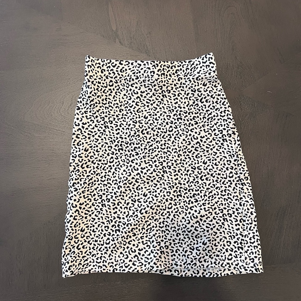 NWOT Cheetah Print Midi Skirt & Bodysuit - Picture 6 of 7